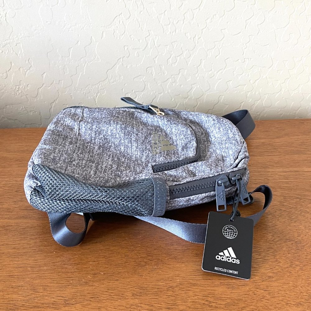 New Adidas Backpack Linear 3 Mini Jersey Grey White Backpack Bag NWT - Picture 4 of 10
